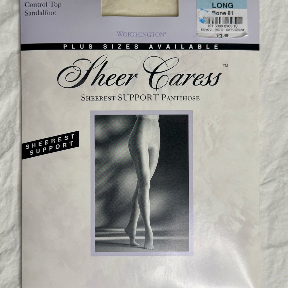 Worthington Sheer Caress Pantyhose Bone Color size Long